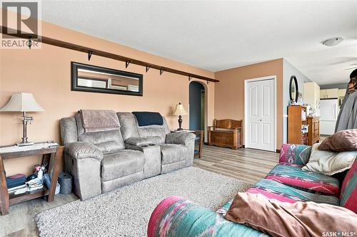 342 Aspon Avenue, Allan, SK - Indoor Photo Showing Living Room