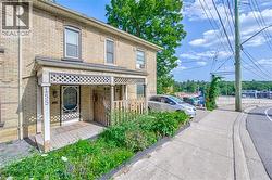 153 FOUNTAIN Street N  Cambridge, ON N3H 1H7