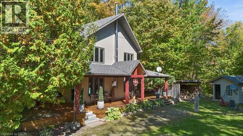 8 15TH Avenue  South Bruce Peninsula, ON N0H 2T0