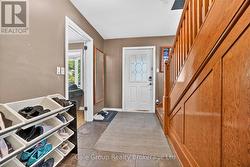 Entry Way - 
