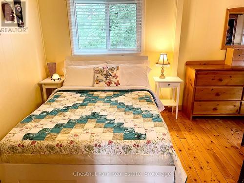 72 59TH STREET S , Wasaga Beach, Ontario L9Z 1V8 5