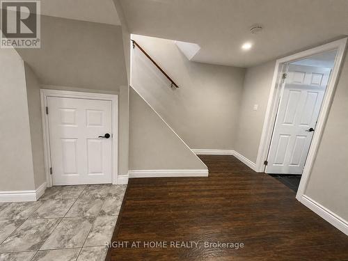 LOWER - 830 BRUCEDALE AVENUE E , Hamilton, Ontario L8T 1L3 4