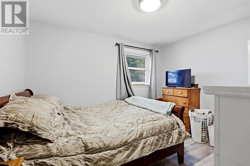 39 Park St, Sault Ste Marie, ON 