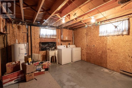 58 Chippewa St, Sault Ste. Marie, ON - Indoor Photo Showing Laundry Room