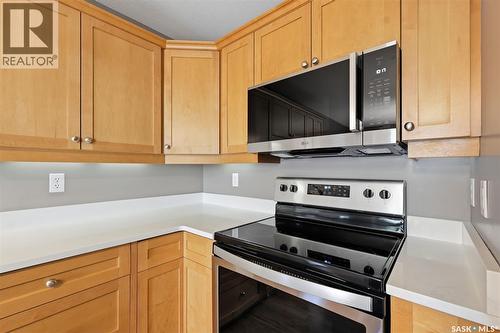 7 110 Dulmage Crescent, Saskatoon, SK - Indoor Photo Showing Kitchen
