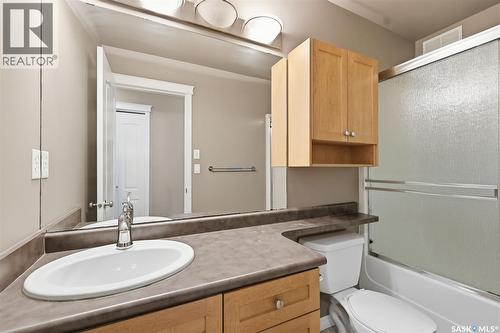 7 110 Dulmage Crescent, Saskatoon, SK - Indoor Photo Showing Bathroom