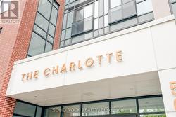 306 - 560 RIDEAU STREET  Ottawa, ON K1N 5Z8
