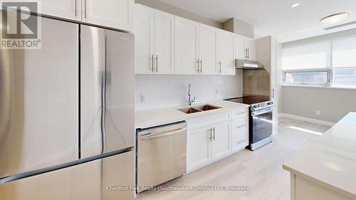 206 - 2 QUEBEC STREET , Guelph (Downtown), Ontario N1H 2T2 2