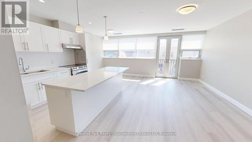 206 - 2 QUEBEC STREET , Guelph (Downtown), Ontario N1H 2T2 4