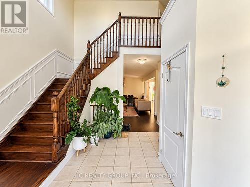 253 RUTHERFORD ROAD , Bradford West Gwillimbury, Ontario L3Z 0X4 4
