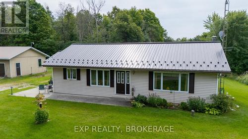 279 MUNRO ROAD  Tay Valley, ON K0H 2B0