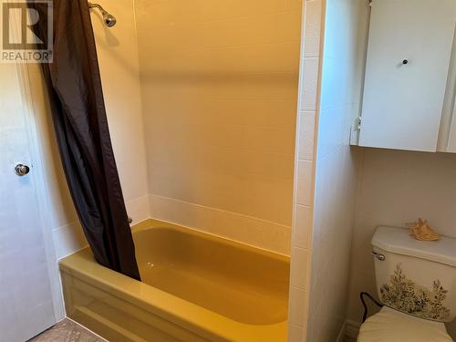 7 A Fourth Avenue, Summerside, NL - Indoor