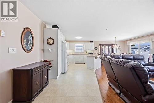 5700 Blackwell Sideroad Unit# 71, Sarnia, ON - Indoor