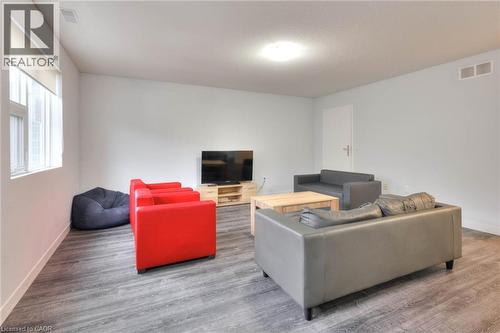 338 ALBERT Street Unit# 208 , Waterloo, Ontario N2L 0G8 3