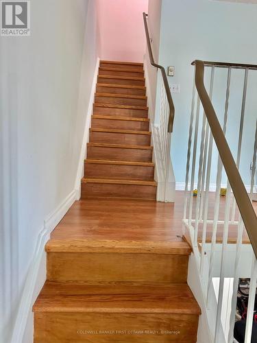 19C Sonnet Crescent, Ottawa, ON - Indoor Photo Showing Other Room