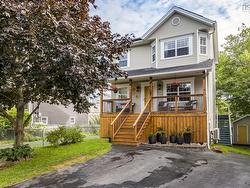 107 Dixon Court  Timberlea, NS B3T 1N9