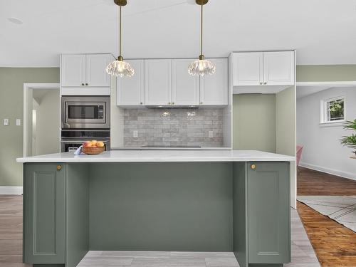 2934 Oxford Street, Halifax, NS - Indoor Photo Showing Kitchen With Upgraded Kitchen