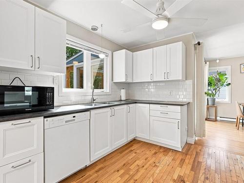 96 Bayview Road, Halifax, NS - Indoor Photo Showing Kitchen With Double Sink