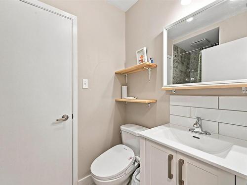 96 Bayview Road, Halifax, NS - Indoor Photo Showing Bathroom