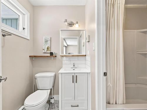 96 Bayview Road, Halifax, NS - Indoor Photo Showing Bathroom