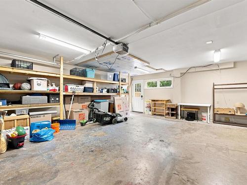 96 Bayview Road, Halifax, NS - Indoor Photo Showing Garage