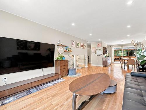 96 Bayview Road, Halifax, NS - Indoor Photo Showing Living Room