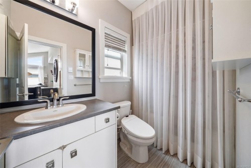 1005 Boeing Close, Langford, BC 