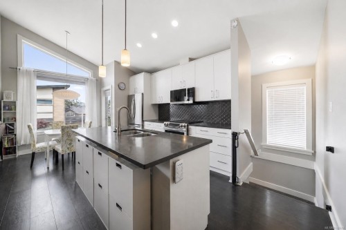 1005 Boeing Close, Langford, BC 