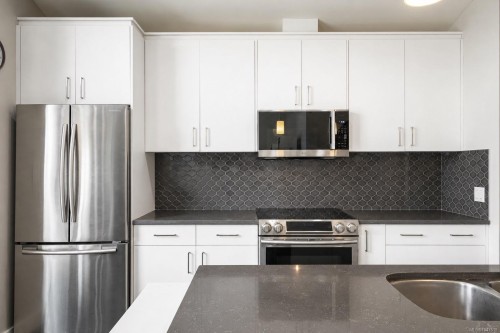 1005 Boeing Close, Langford, BC 