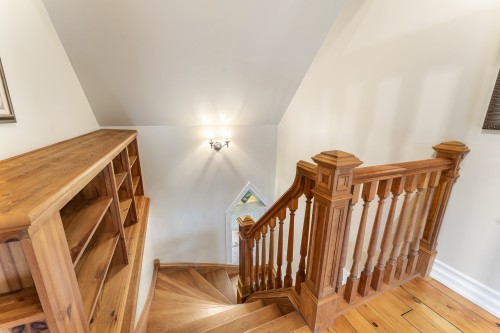 Staircase - 236C Ch. De Mystic, Saint-Ignace-De-Stanbridge, QC - Indoor Photo Showing Other Room
