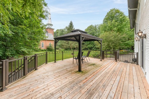 Patio - 236C Ch. De Mystic, Saint-Ignace-De-Stanbridge, QC - Outdoor With Deck Patio Veranda With Exterior