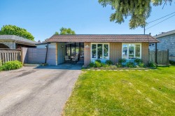 971 Oklahoma Drive  Pickering, ON L1W 2H8