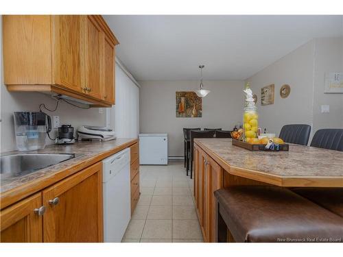 33-35 Barnaby St, Moncton, NB - Indoor Photo Showing Kitchen
