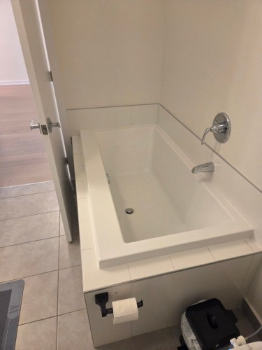 Salle de bains - 616-125 Rue Chabanel O., Montréal (Ahuntsic-Cartierville), QC - Indoor Photo Showing Bathroom