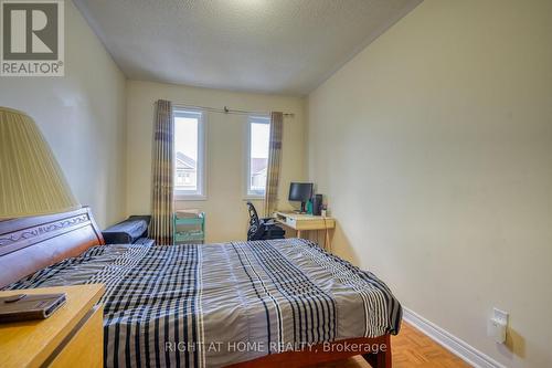 6683 Opera Glass Crescent, Mississauga, ON - Indoor Photo Showing Bedroom