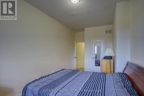 6683 Opera Glass Crescent, Mississauga, ON - Indoor Photo Showing Bedroom