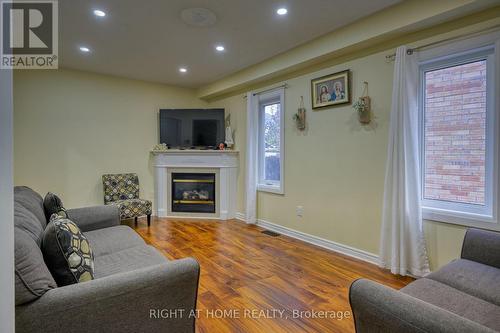 6683 Opera Glass Crescent, Mississauga, ON - Indoor Photo Showing Living Room With Fireplace