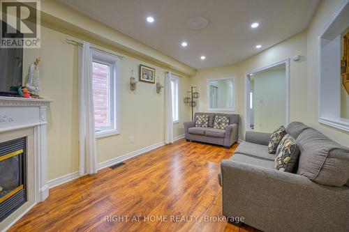 6683 Opera Glass Crescent, Mississauga, ON - Indoor Photo Showing Living Room With Fireplace