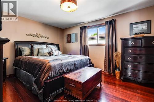 2677 Robert Road, Windsor, ON - Indoor Photo Showing Bedroom