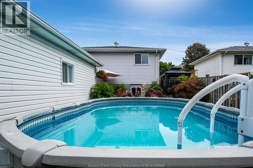 2677 Robert Road, Windsor, ON - Outdoor With Exterior