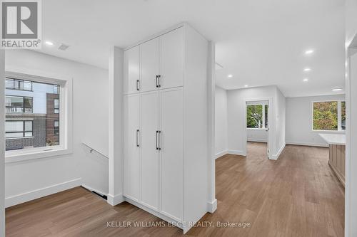 3 - 332 KING STREET W , Hamilton, Ontario L9H 1W6 5