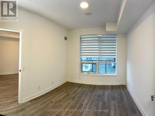 619A - 30 UPPER MALL WAY , Vaughan, Ontario L4J 0L7 4