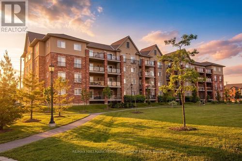 112 - 39 FERNDALE DRIVE S  Barrie, ON L4N 5T5