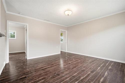420 Dufferin Ave, Selkirk, MB - Indoor Photo Showing Other Room