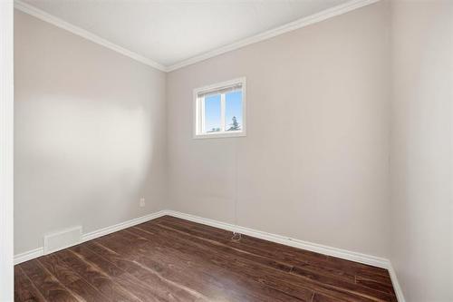 420 Dufferin Ave, Selkirk, MB - Indoor Photo Showing Other Room