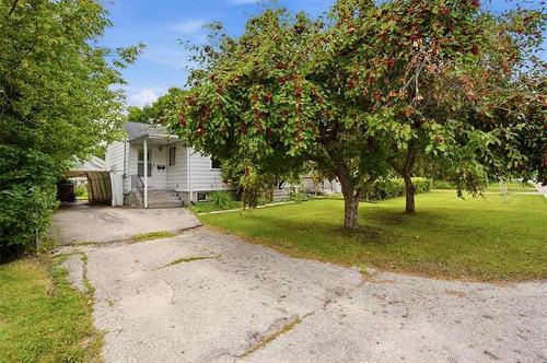 420 Dufferin Ave, Selkirk, MB - Outdoor