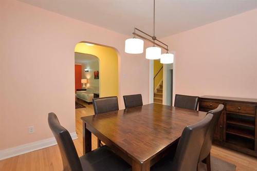 321 Guildford St, Winnipeg, MB - Indoor Photo Showing Dining Room