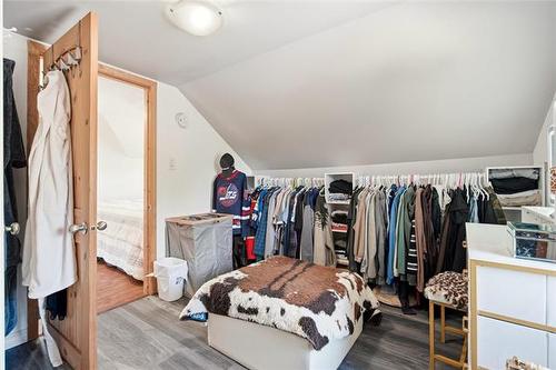 8 Skazyk Rd, St Andrews, MB - Indoor With Storage