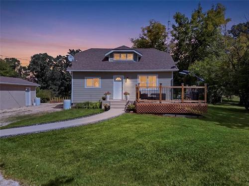 8 Skazyk Rd, St Andrews, MB - Outdoor With Deck Patio Veranda