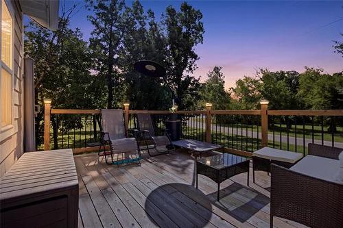 8 Skazyk Rd, St Andrews, MB - Outdoor With Deck Patio Veranda